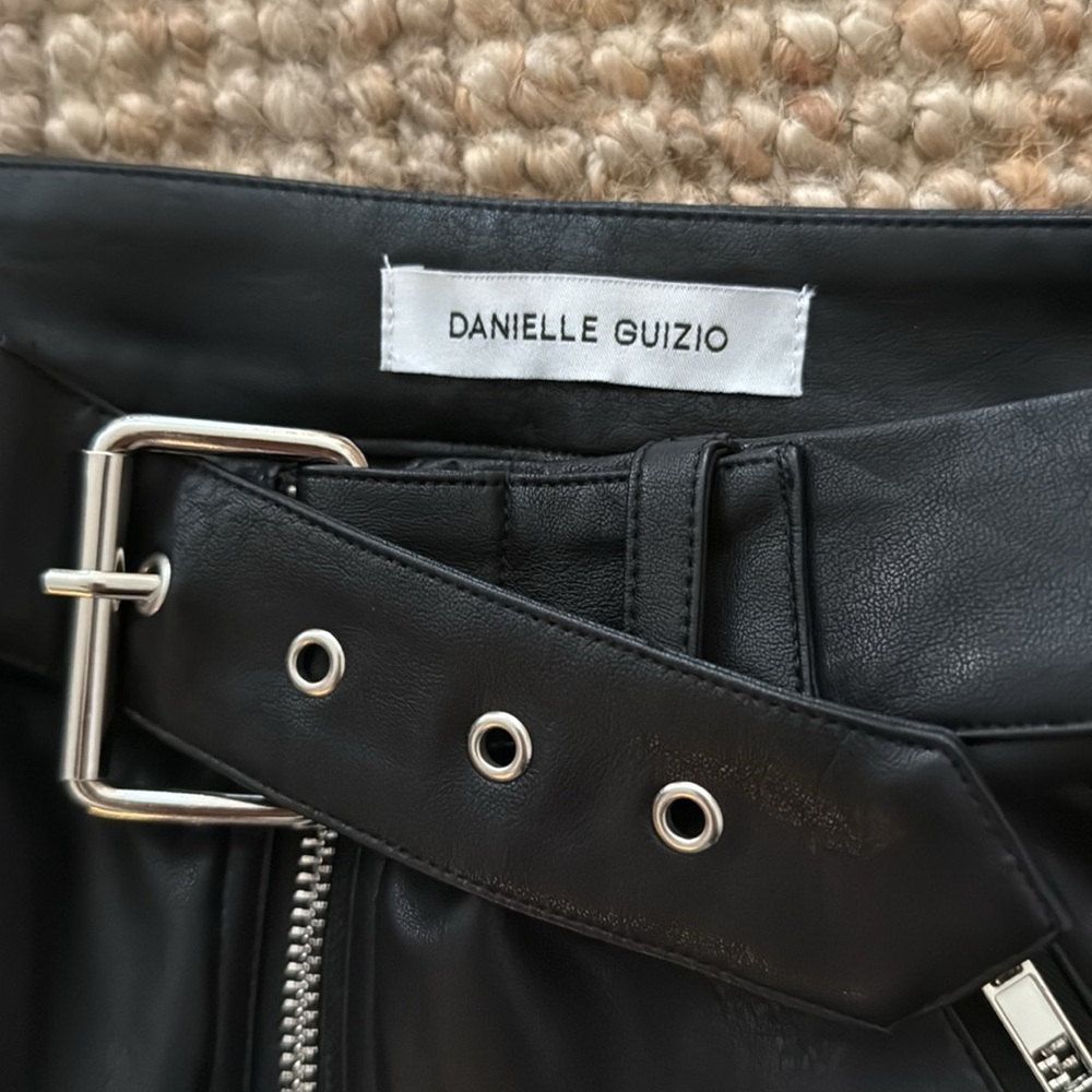 Danielle Guizio - image 3